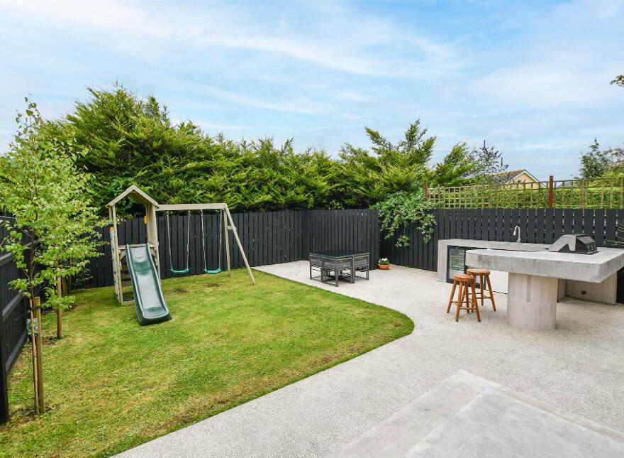 9 St Patrick's Way, Ballyalton, Downpatrick, BT30 7DJ