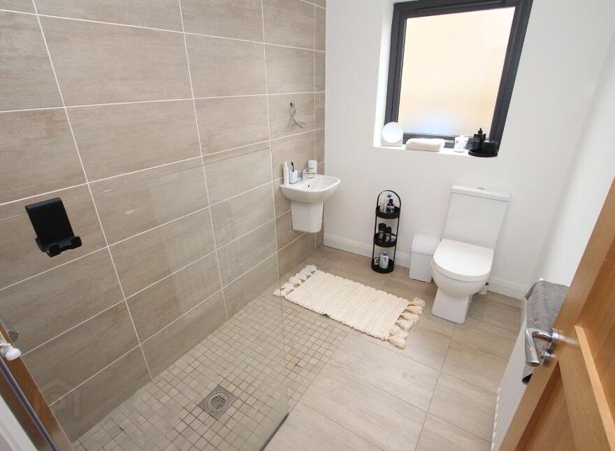 39 Petticrew Park, Ballyclare, BT39 9LJ