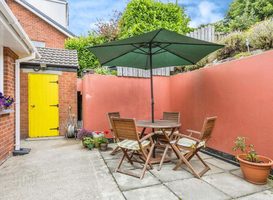 23 Strangford Heights, Newtownards, BT23 8ND
