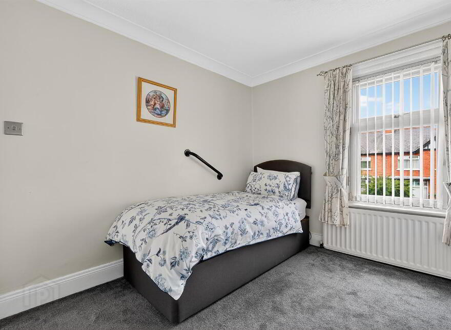 5 Grangeville Gardens, Belfast, BT10 0HJ