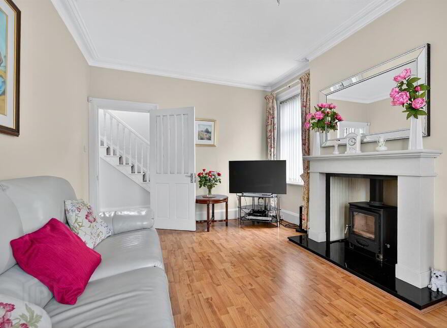 5 Grangeville Gardens, Belfast, BT10 0HJ