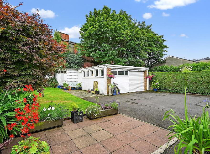 5 Grangeville Gardens, Belfast, BT10 0HJ