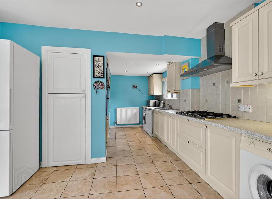 5 Grangeville Gardens, Belfast, BT10 0HJ