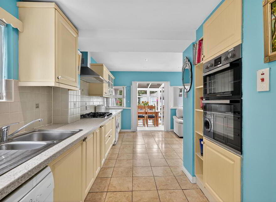 5 Grangeville Gardens, Belfast, BT10 0HJ