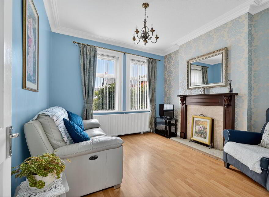 5 Grangeville Gardens, Belfast, BT10 0HJ