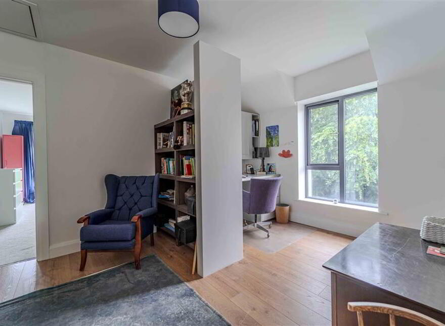 21 Comber Road, Royal Hillsborough, BT26 6LN