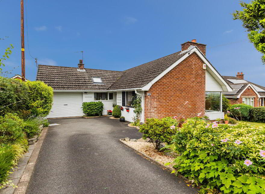 25 Londonderry Avenue, Comber, Newtownards, BT23 5ES