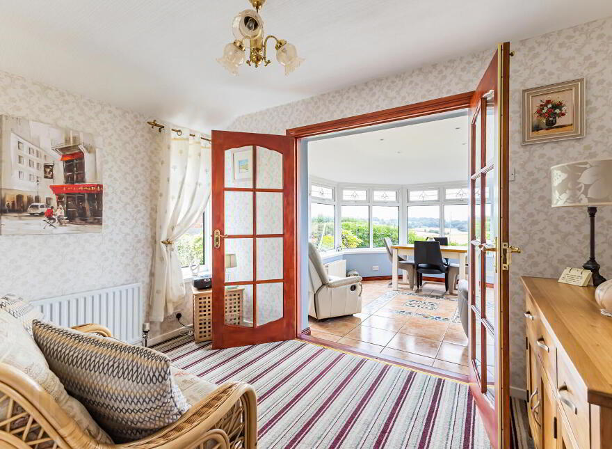 25 Londonderry Avenue, Comber, Newtownards, BT23 5ES