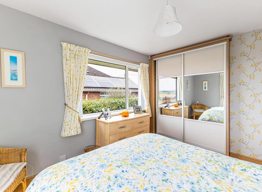 25 Londonderry Avenue, Comber, Newtownards, BT23 5ES