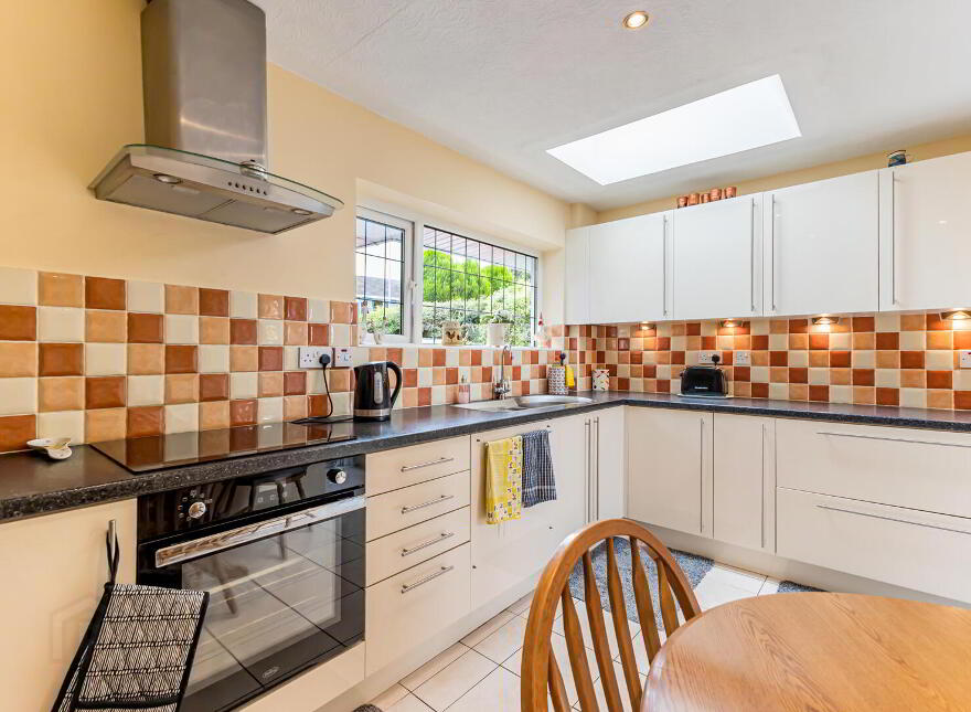 25 Londonderry Avenue, Comber, Newtownards, BT23 5ES