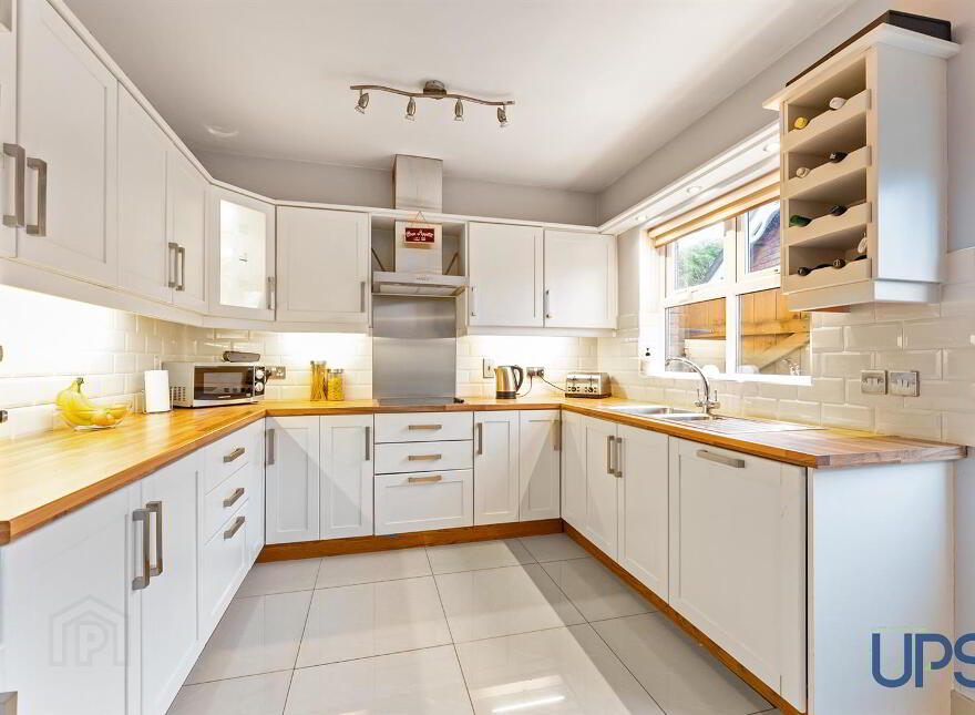 95 St James Meadow, Crumlin, BT29 4UF