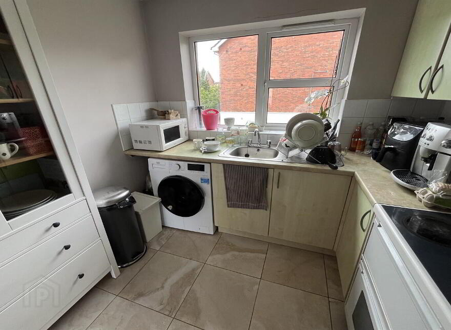 5 Ardenlee Place, Ravenhill Road, Belfast, BT6 8QS