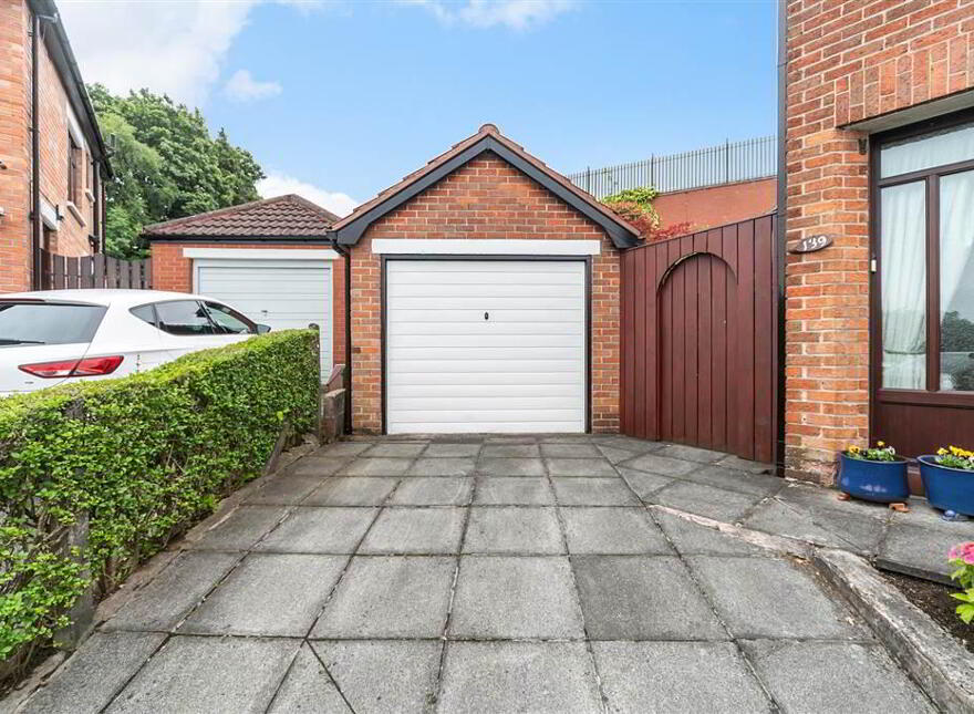 139 Knockbreda Park, Belfast, BT6 0HE