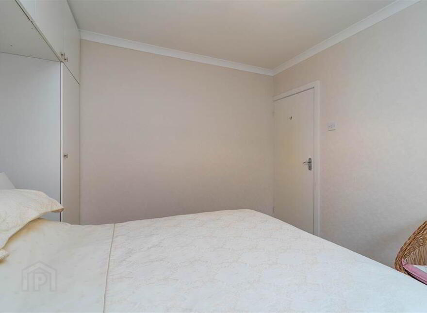 139 Knockbreda Park, Belfast, BT6 0HE