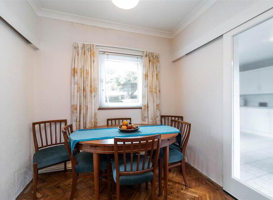 139 Knockbreda Park, Belfast, BT6 0HE