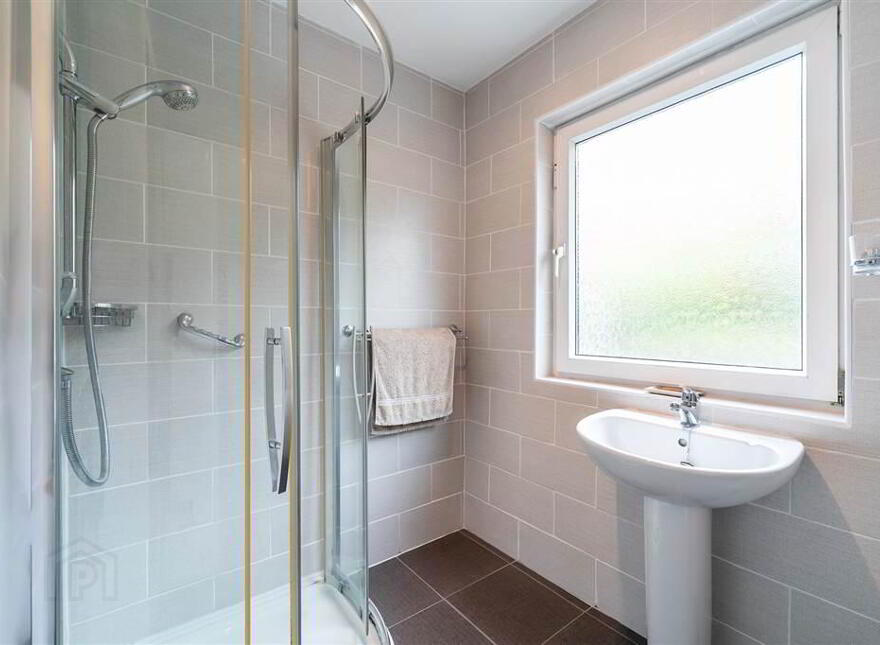 139 Knockbreda Park, Belfast, BT6 0HE