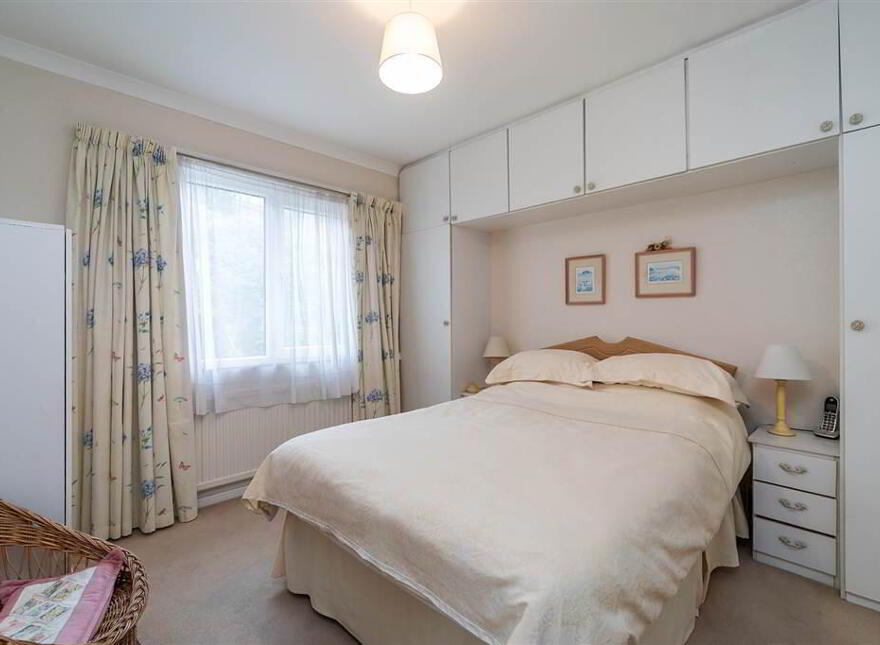 139 Knockbreda Park, Belfast, BT6 0HE