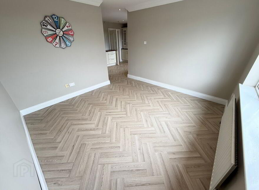 8 Rockvale, Armagh, BT60 3JG