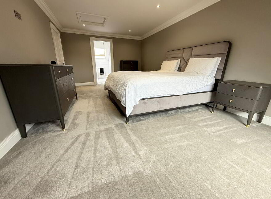 8 Rockvale, Armagh, BT60 3JG