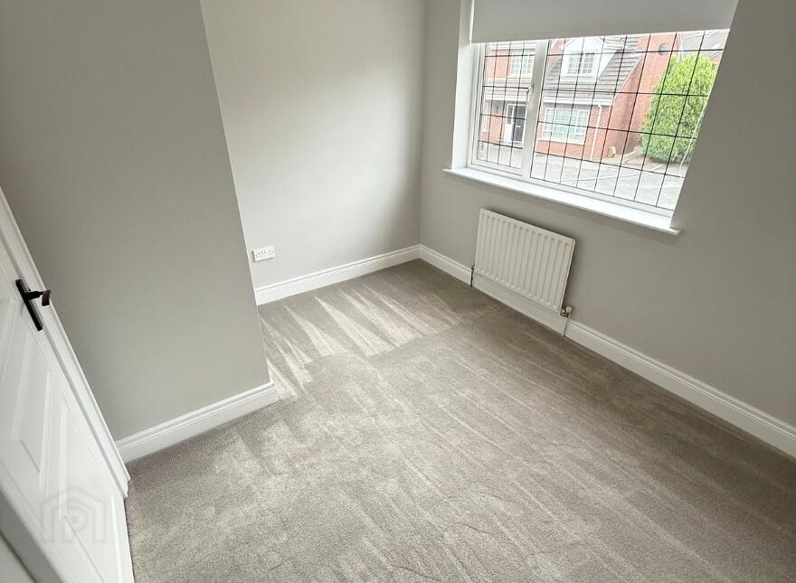 8 Rockvale, Armagh, BT60 3JG