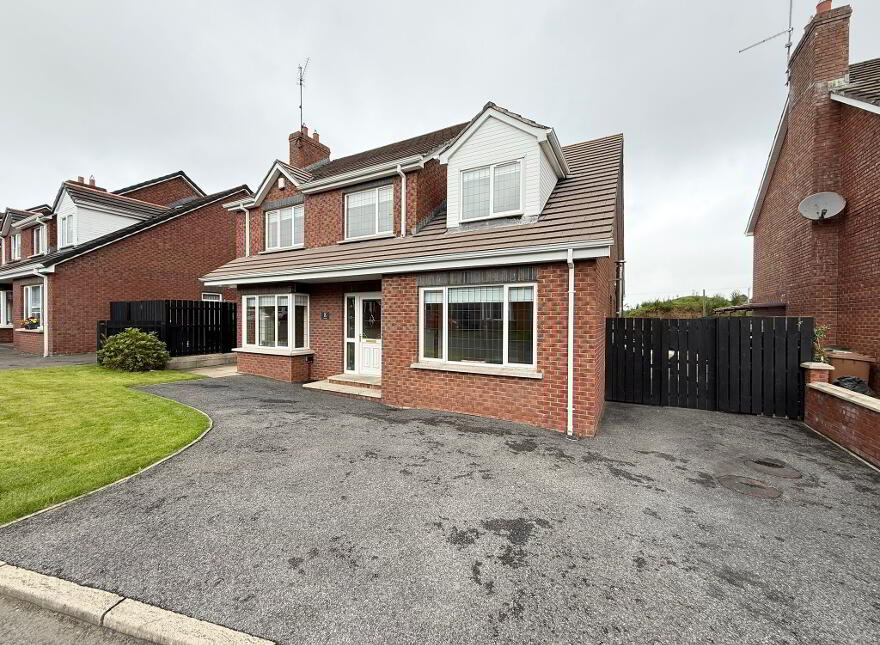 8 Rockvale, Armagh, BT60 3JG