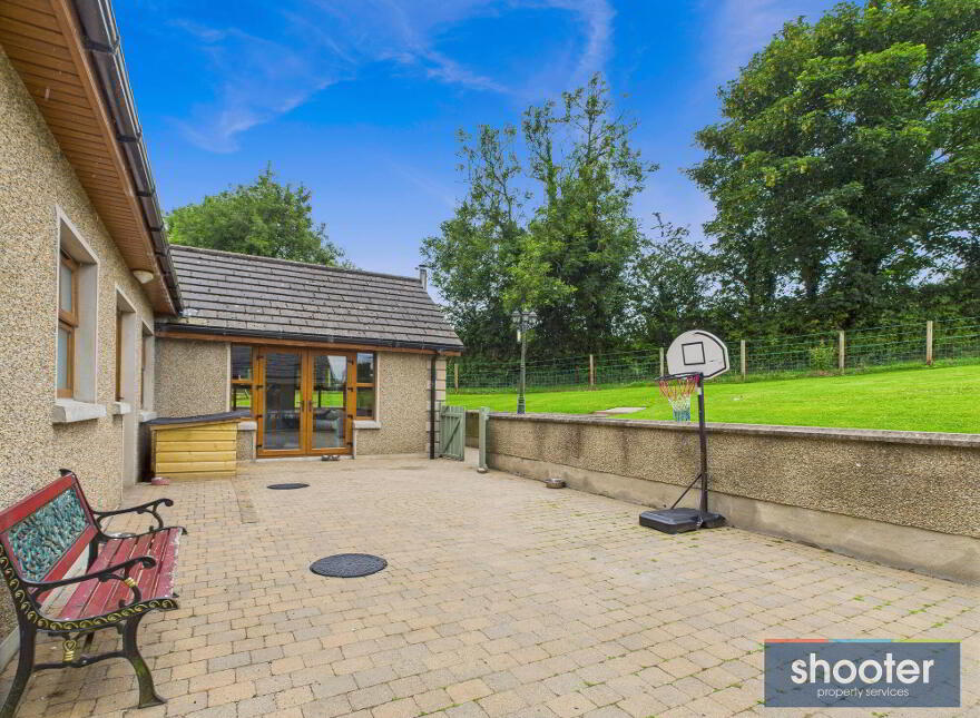 6 Carrickananny Road, Belleeks, Newry, BT35 7QY