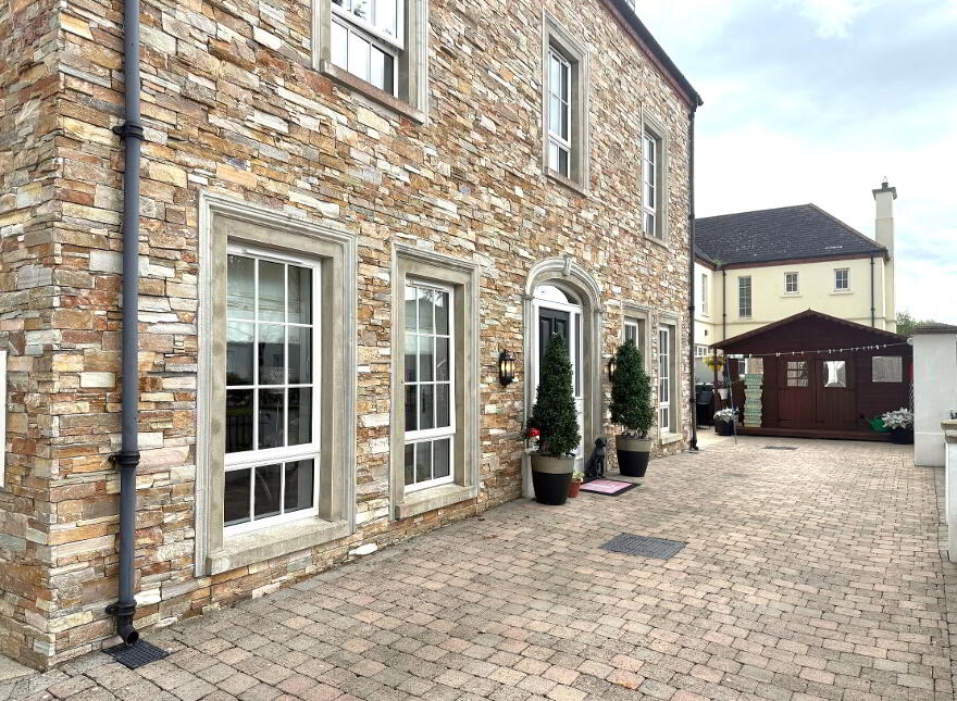 32 Abbeyfields, Dungiven, BT47 4UX