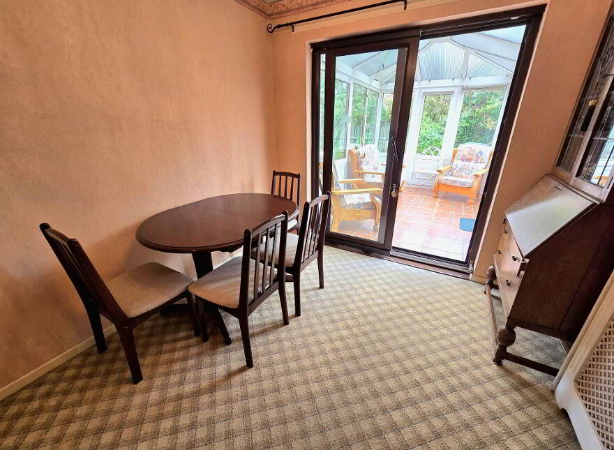 12 Parkland Avenue, Lisburn, BT28 3JW