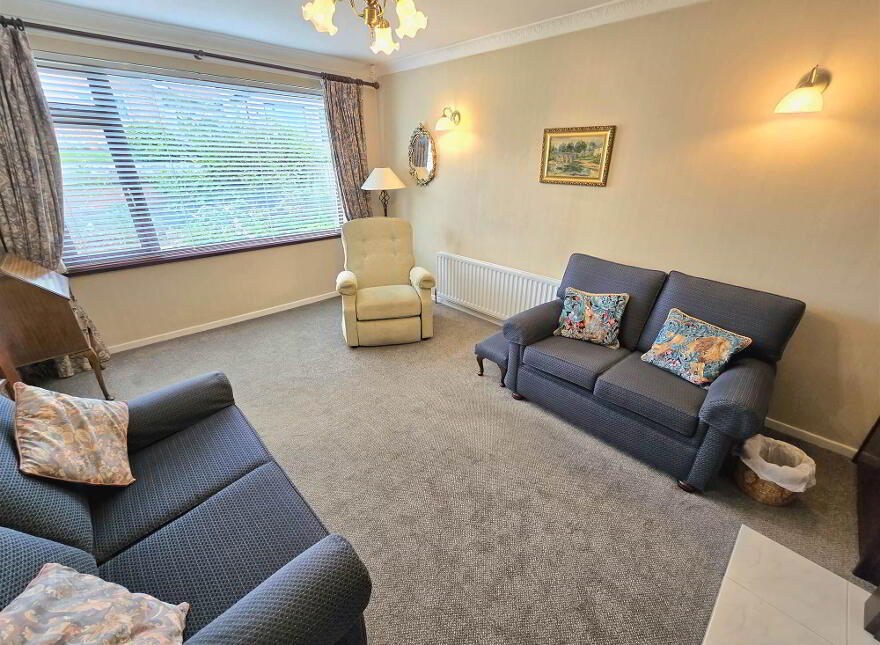 12 Parkland Avenue, Lisburn, BT28 3JW