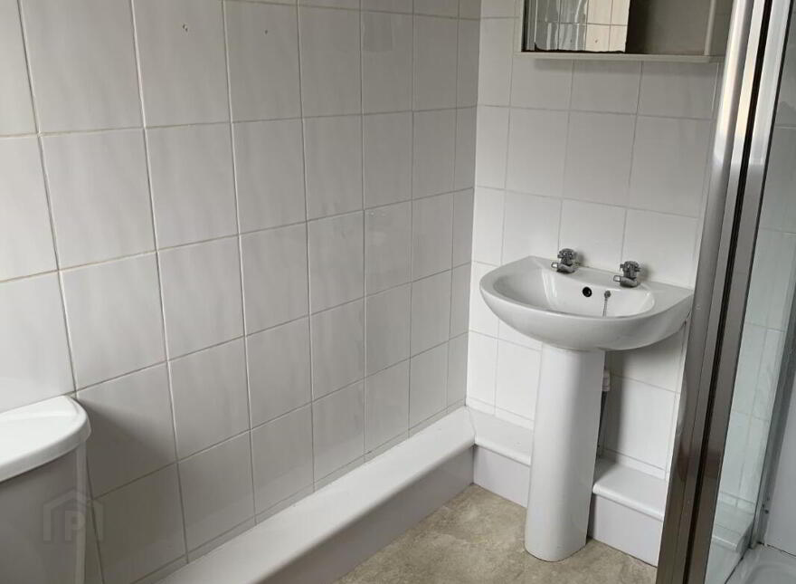 2 Elgin Street, Belfast, BT7 3AQ