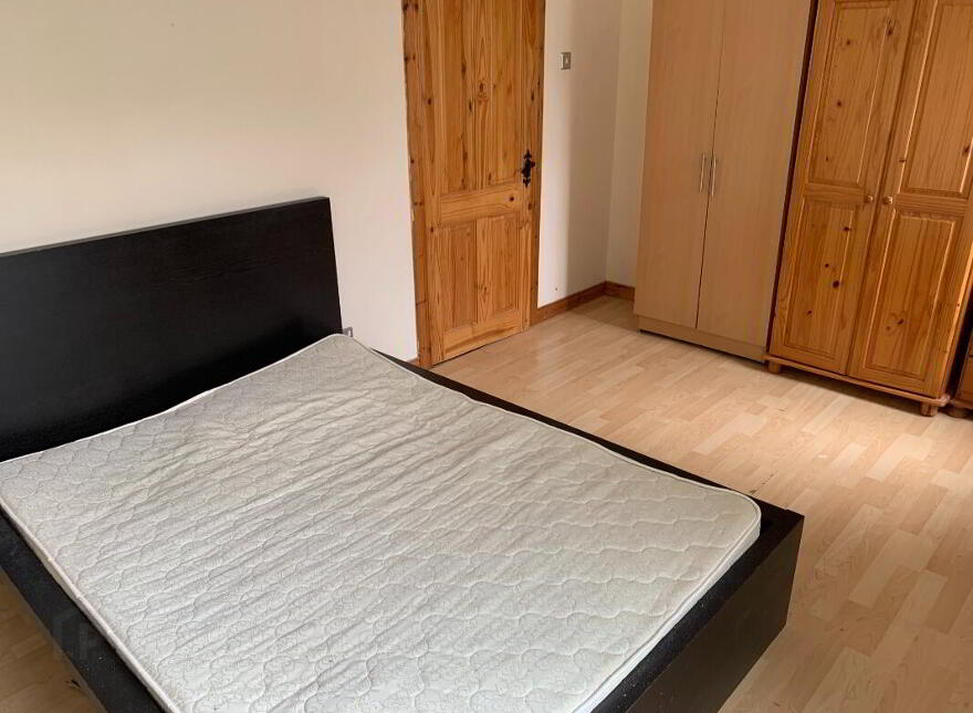 2 Elgin Street, Belfast, BT7 3AQ