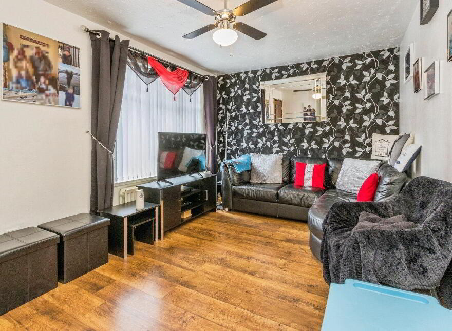 1 Rowland Way, Belfast, BT12 5BZ