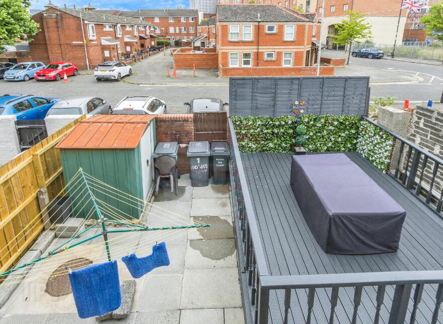 1 Rowland Way, Belfast, BT12 5BZ