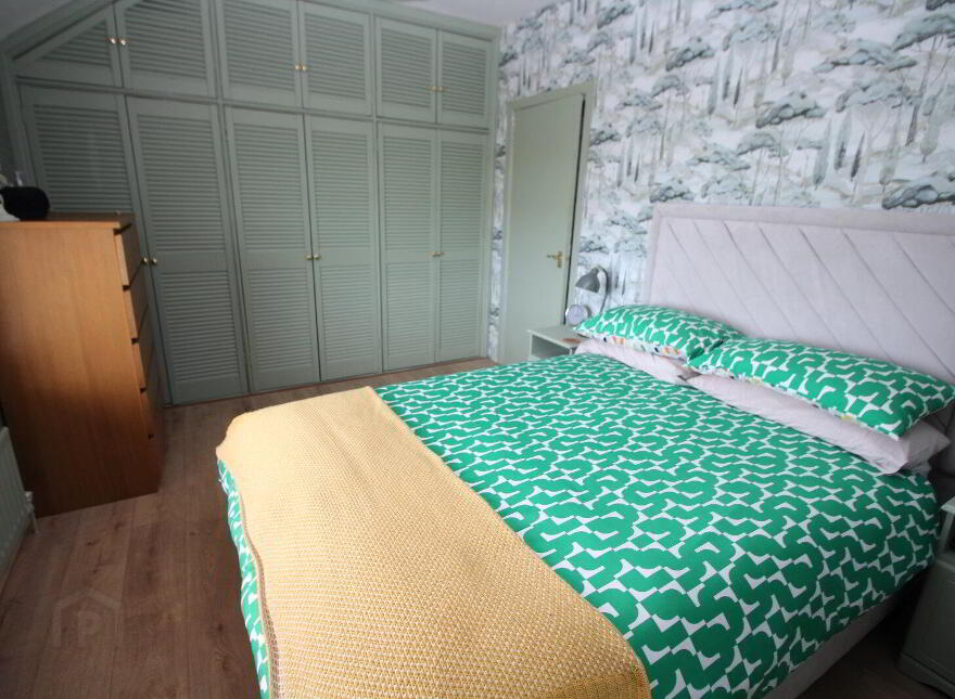 4 Hillhead Road, Ballycarry, Carrickfergus, BT38 9HE
