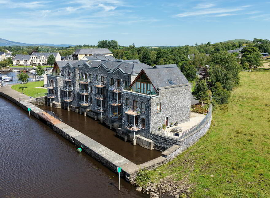 Apartment 55 Leitrim Marina, Main Street, Leitrim Village, Carrick-On-Shannon, N41NX60