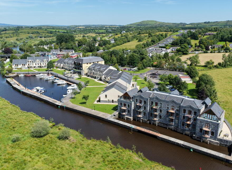 Apartment 55 Leitrim Marina, Main Street, Leitrim Village, Carrick-On-Shannon, N41NX60