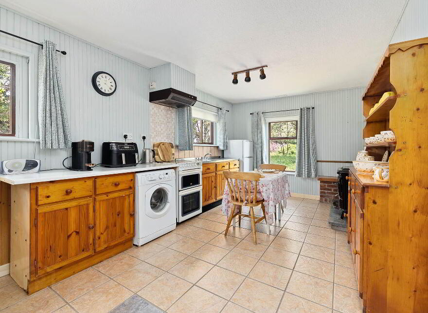Fanagh, Donadea, W91W8C3