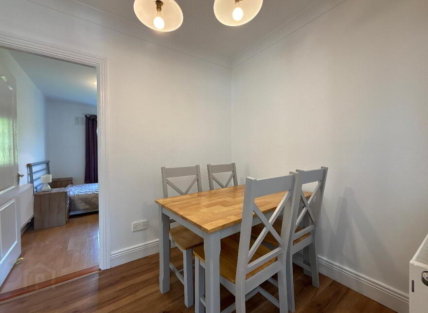 Apartment 8 Sliabh Na Mban Mews, Davis Road, Clonmel, E91RW93