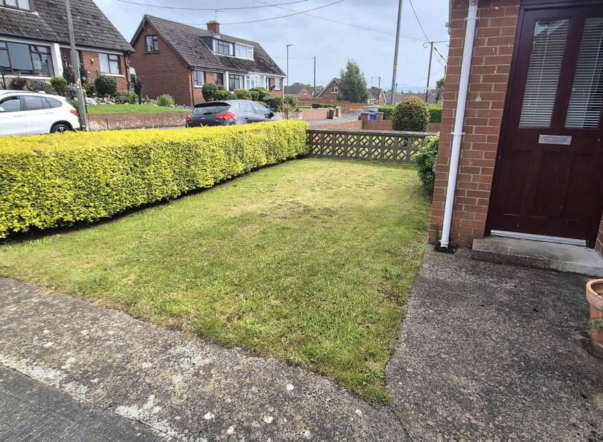 15 Fortfield Avenue, Derry, BT48 8DN