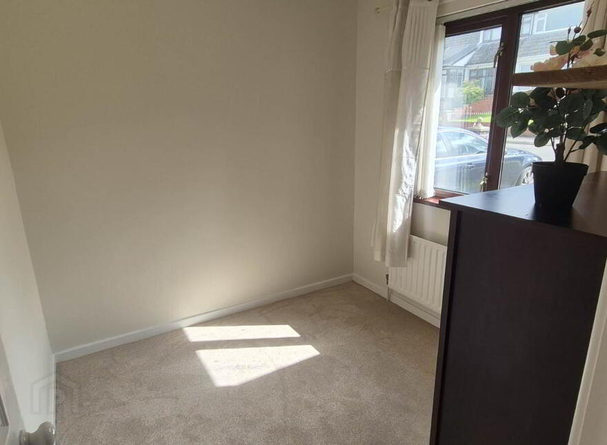 15 Fortfield Avenue, Derry, BT48 8DN