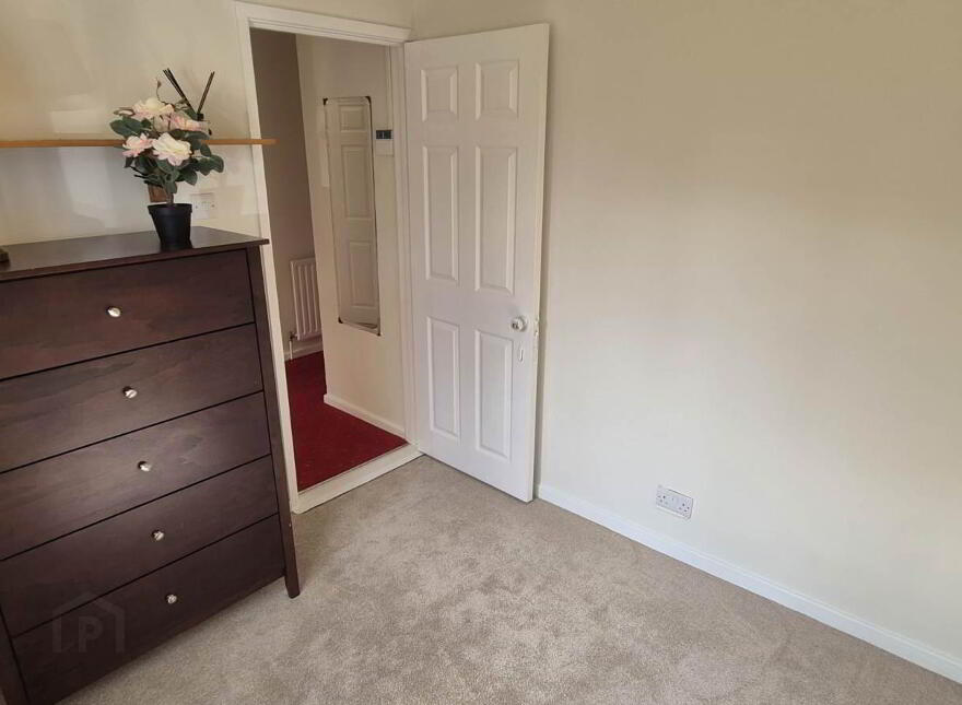 15 Fortfield Avenue, Derry, BT48 8DN