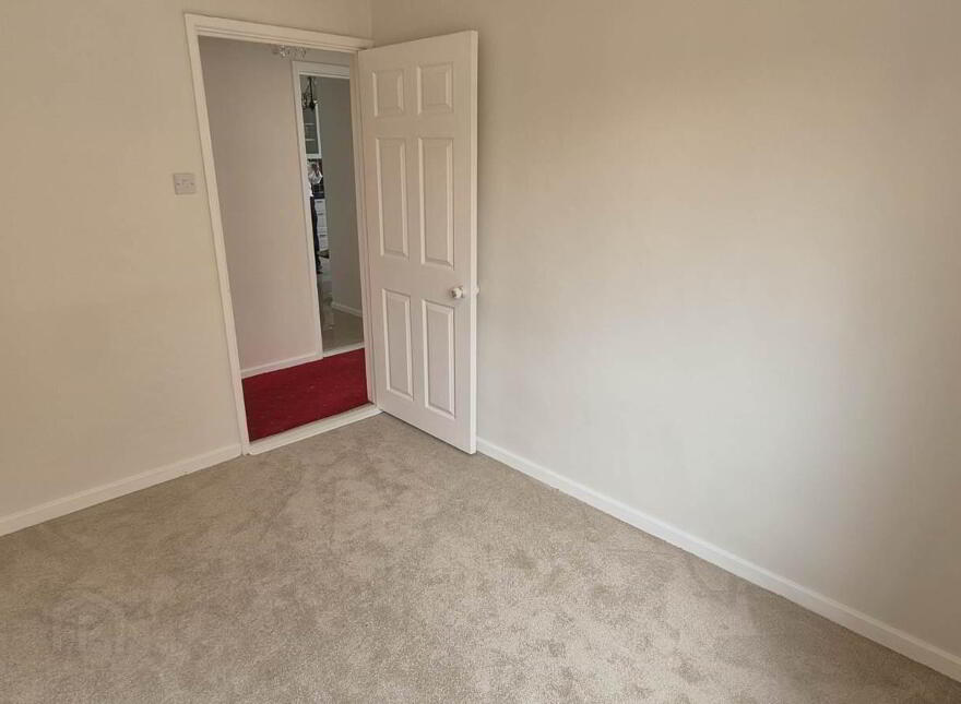 15 Fortfield Avenue, Derry, BT48 8DN