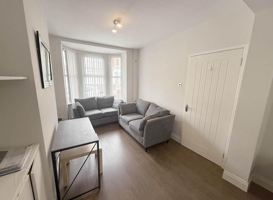 61 Ardenvohr Street, Woodstock Road, Belfast, BT6 8NB