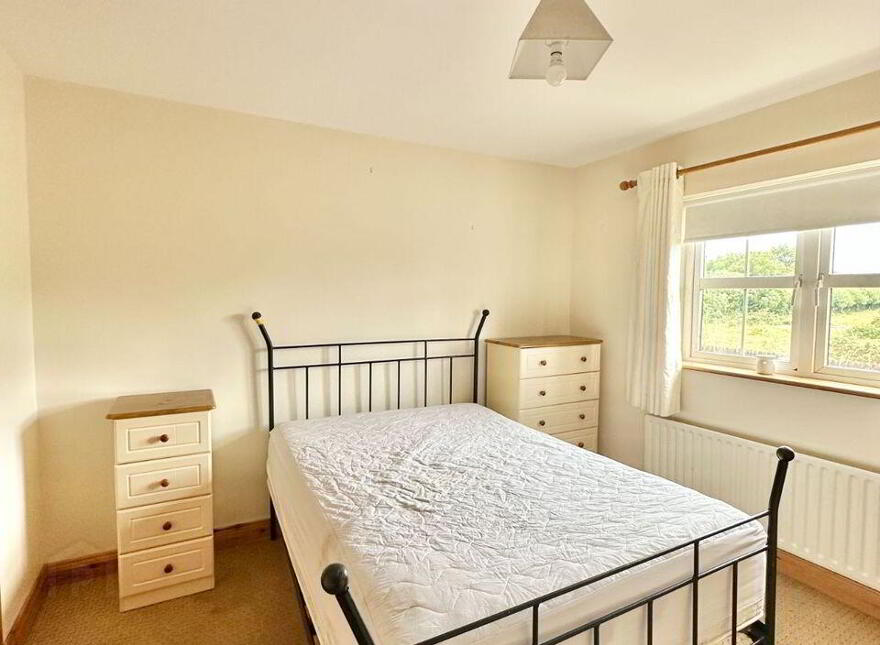 5 Chapel Court, Carrickroe