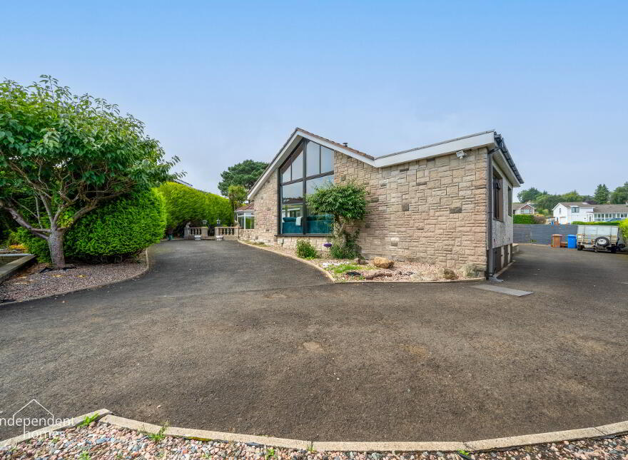 26 Duneira Park, Larne, BT40 1PF
