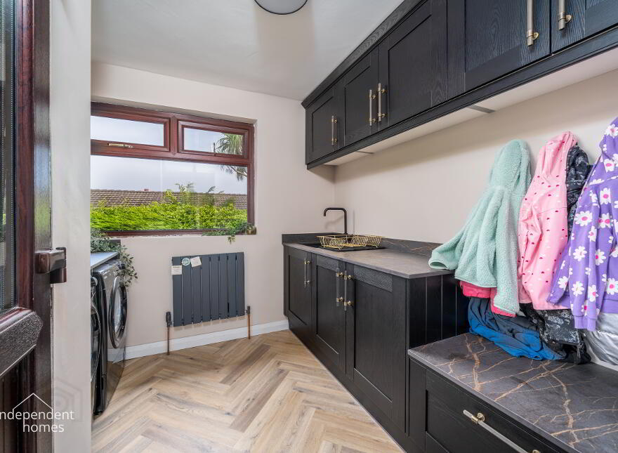 26 Duneira Park, Larne, BT40 1PF