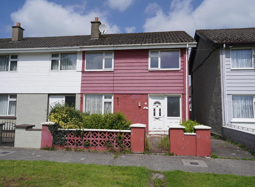 6 Cronan Lawn, Shannon, Clare photo
