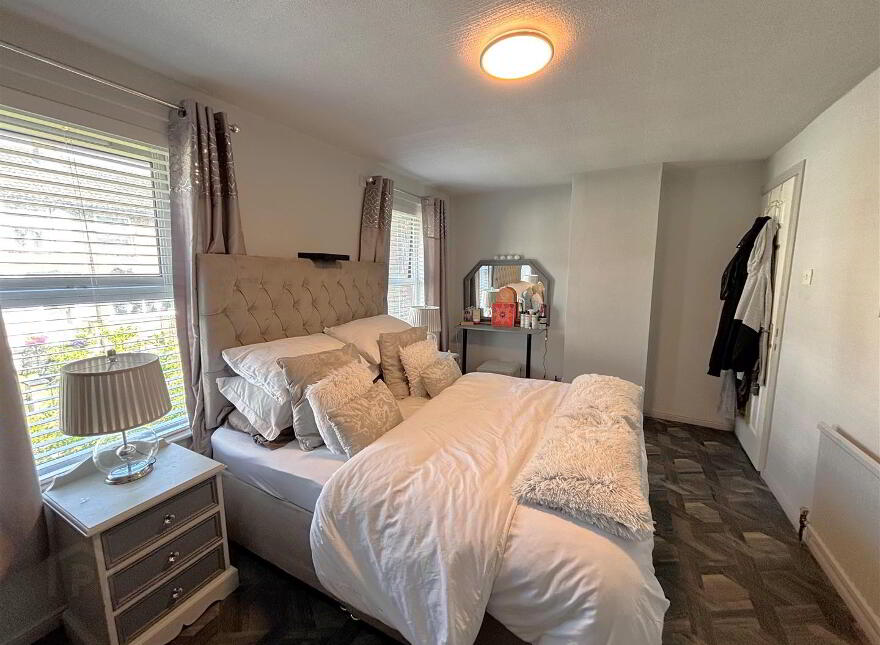 8 Millview Court, Belfast, BT14 8PY