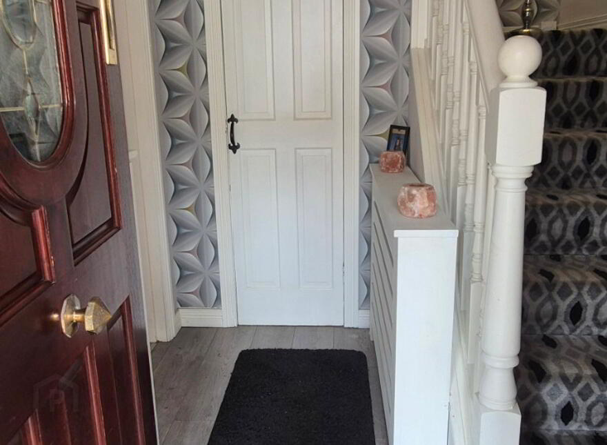 10 Fahan Street, Derry, BT48 6AQ