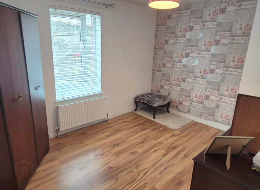 10 Fahan Street, Derry, BT48 6AQ